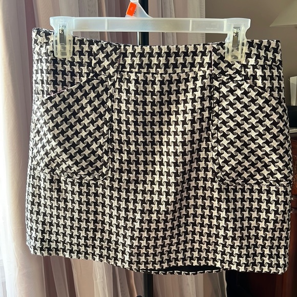 Brown and Cream Houndstooth Micro Mini Skirt - Picture 1 of 4